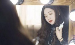 网红吃瓜小霖霖是谁啊,网络红人的崛起之路