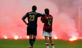 足球伤病爆料视频最新,伤病爆料视频揭示球员痛苦瞬间