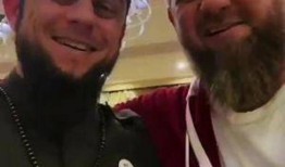 爆料小卡德罗夫视频,视频爆料背后的真相与争议