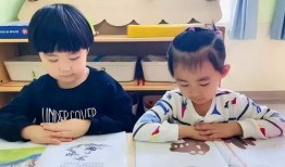 低俗怪诞在线观看,网络奇观大揭秘